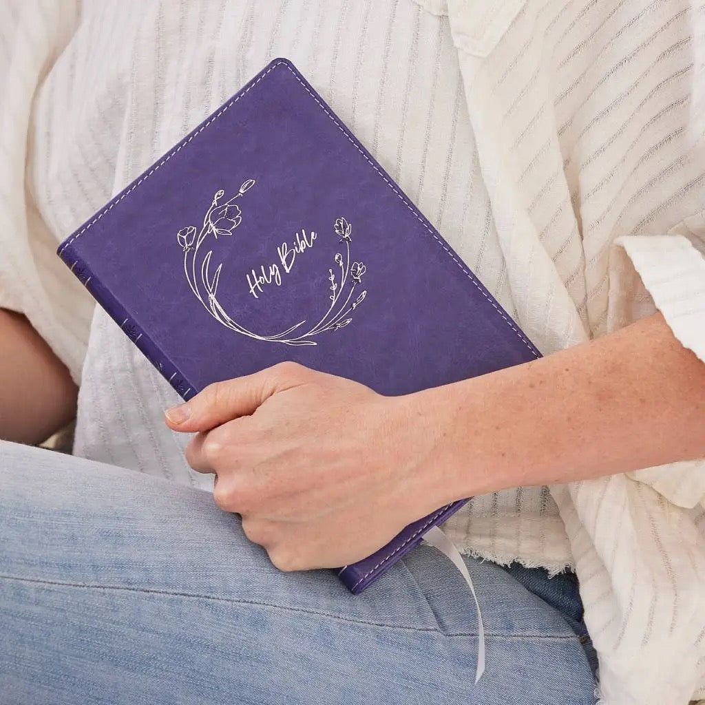 Nkjv Ultra Thinline Bible, Purple Leathersoft, Comfort Print